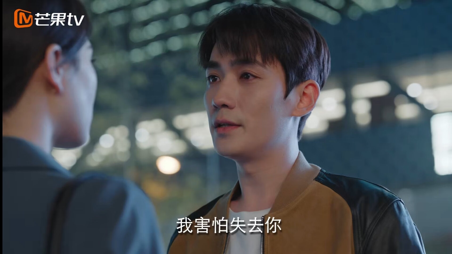 黄铁矿和金矿石区别(黄铁矿与金矿相各多少路)